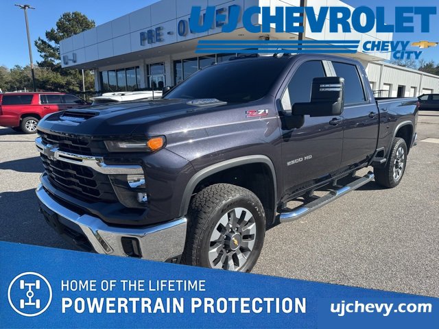 2024 Chevrolet Silverado HD LT's photo