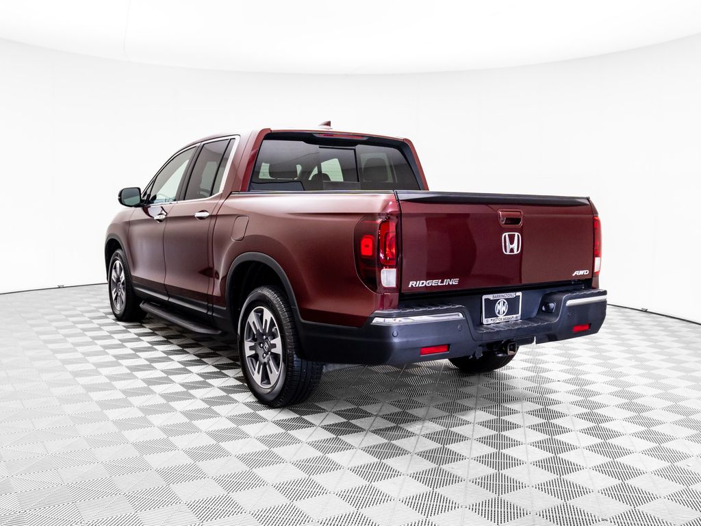 2019 Honda Ridgeline RTL-E photo 3