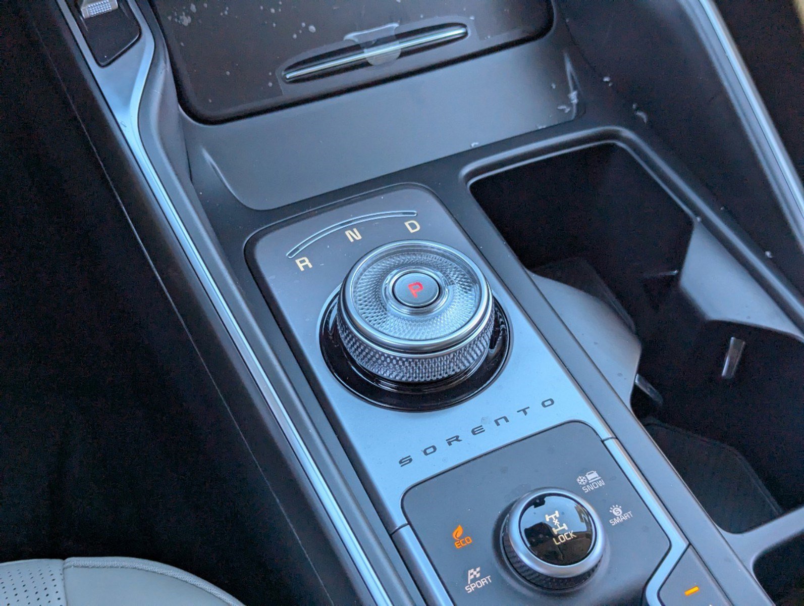 2025 Kia Sorento Plug-In Hybrid EX photo 24
