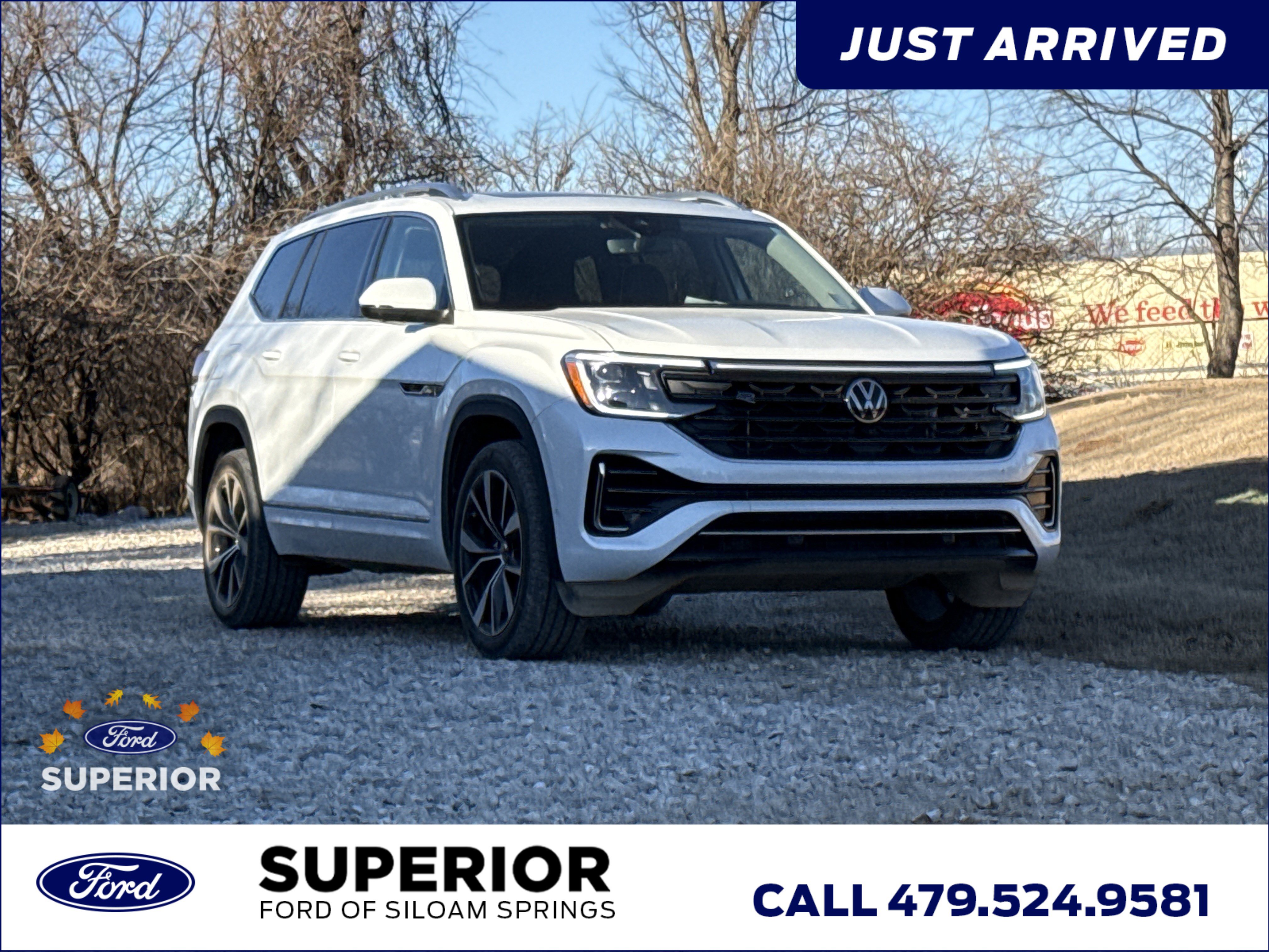 2024 Volkswagen Atlas SEL Premium R-Line's photo