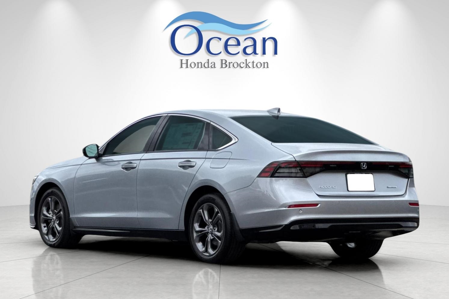 2025 Honda Accord EX-L photo 3