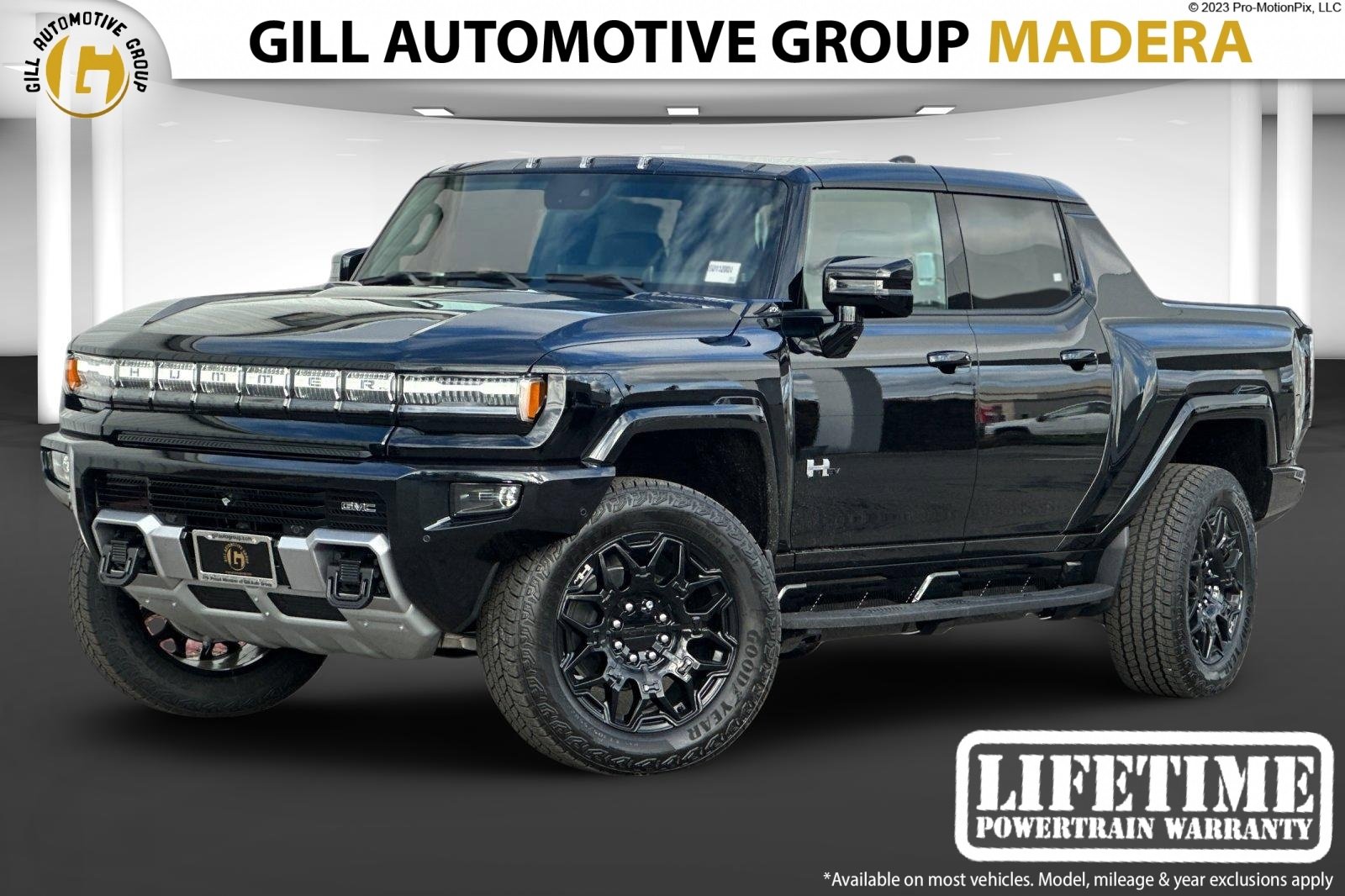 2025 GMC HUMMER EV 2X's photo