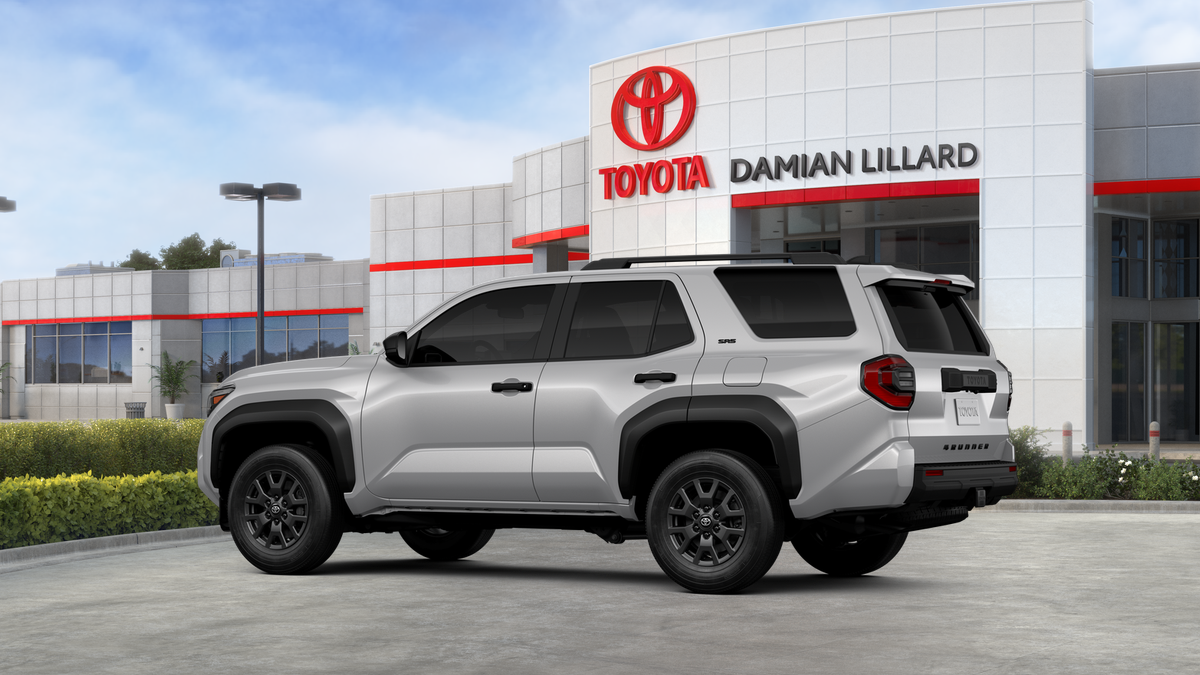 2025 Toyota 4Runner SR5 photo 3