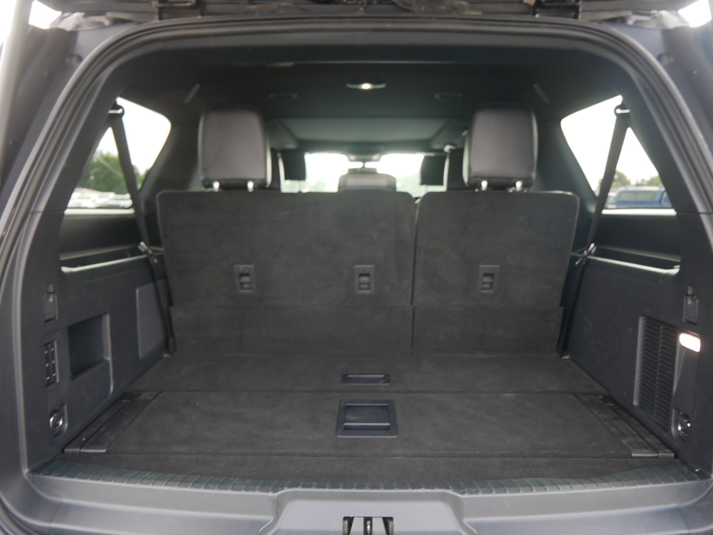 2024 Ford Expedition MAX Platinum photo 13