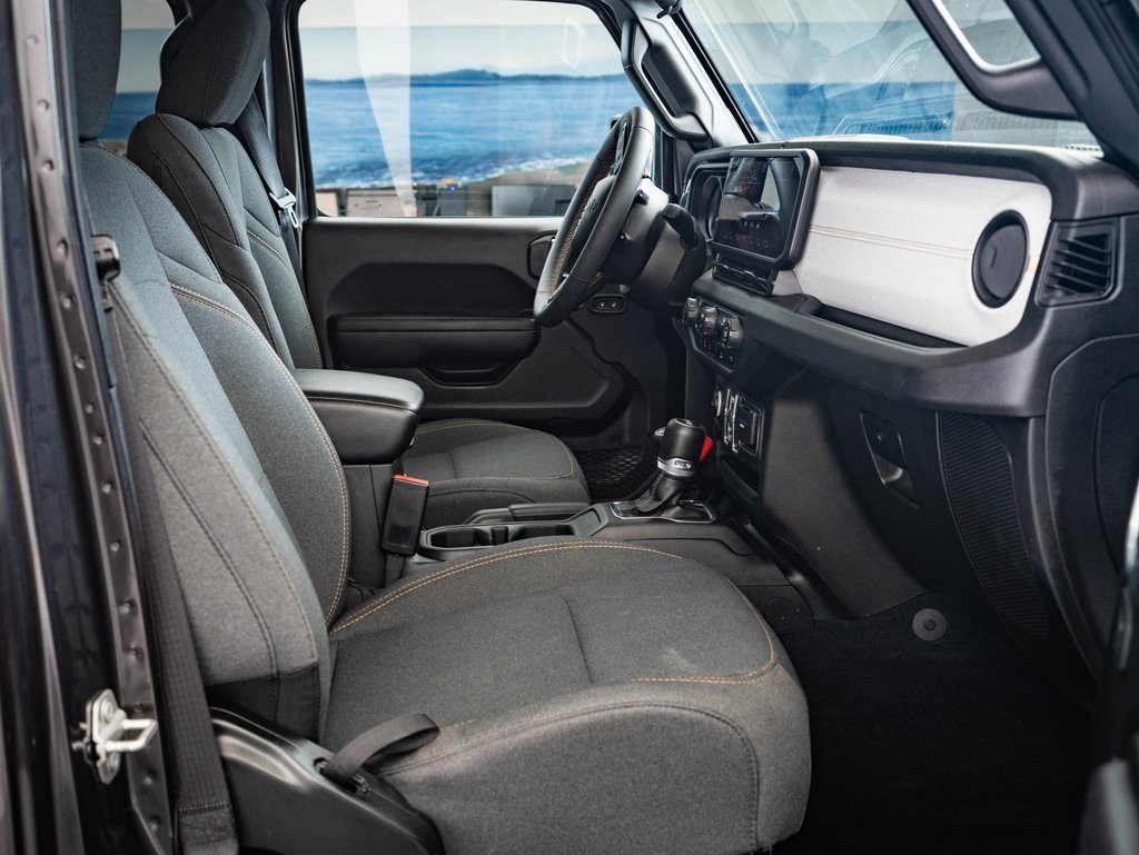 2024 Jeep Wrangler Sport S 4xe photo 21