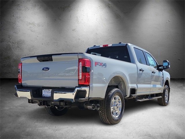 2026 Ford F-250 XLT photo 3