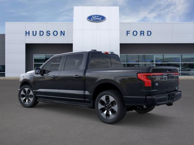 2025 Ford F-150 Lightning Platinum photo 4