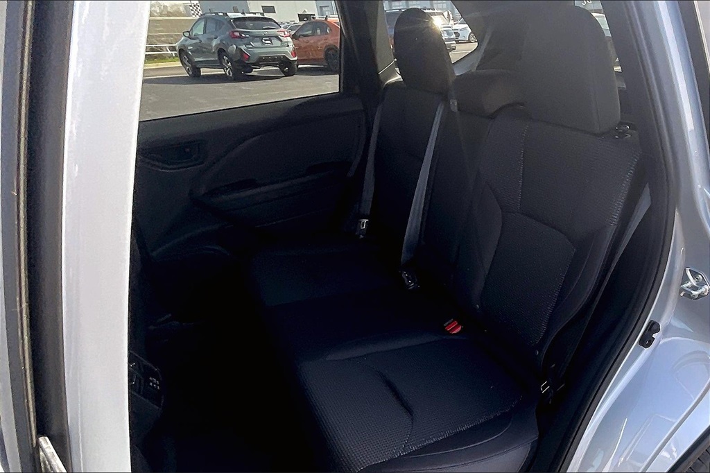 2025 Subaru Forester Premium photo 10