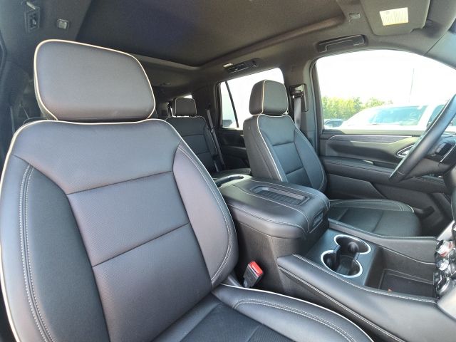 2023 Gmc Yukon SLT photo 17