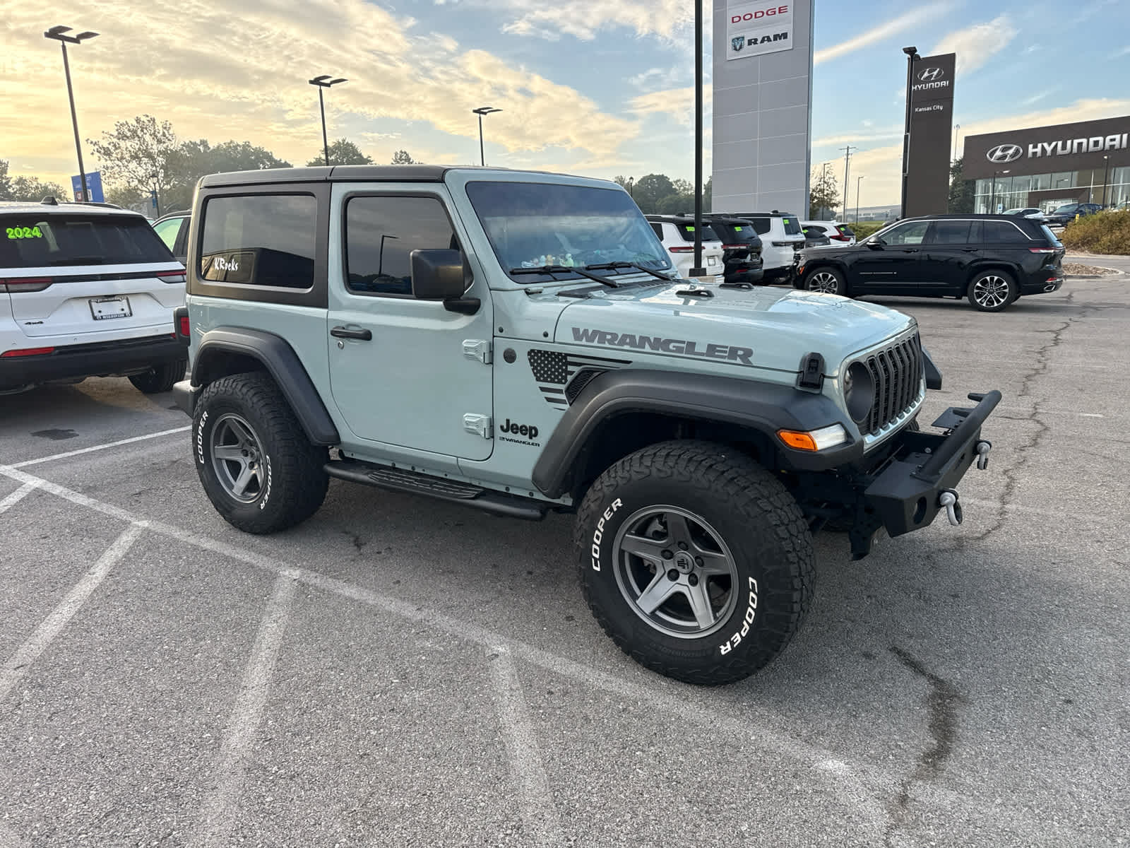 2024 Jeep Wrangler Sport photo 3