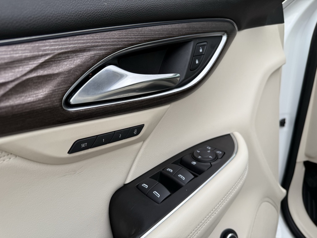 2022 Buick Envision Avenir photo 12