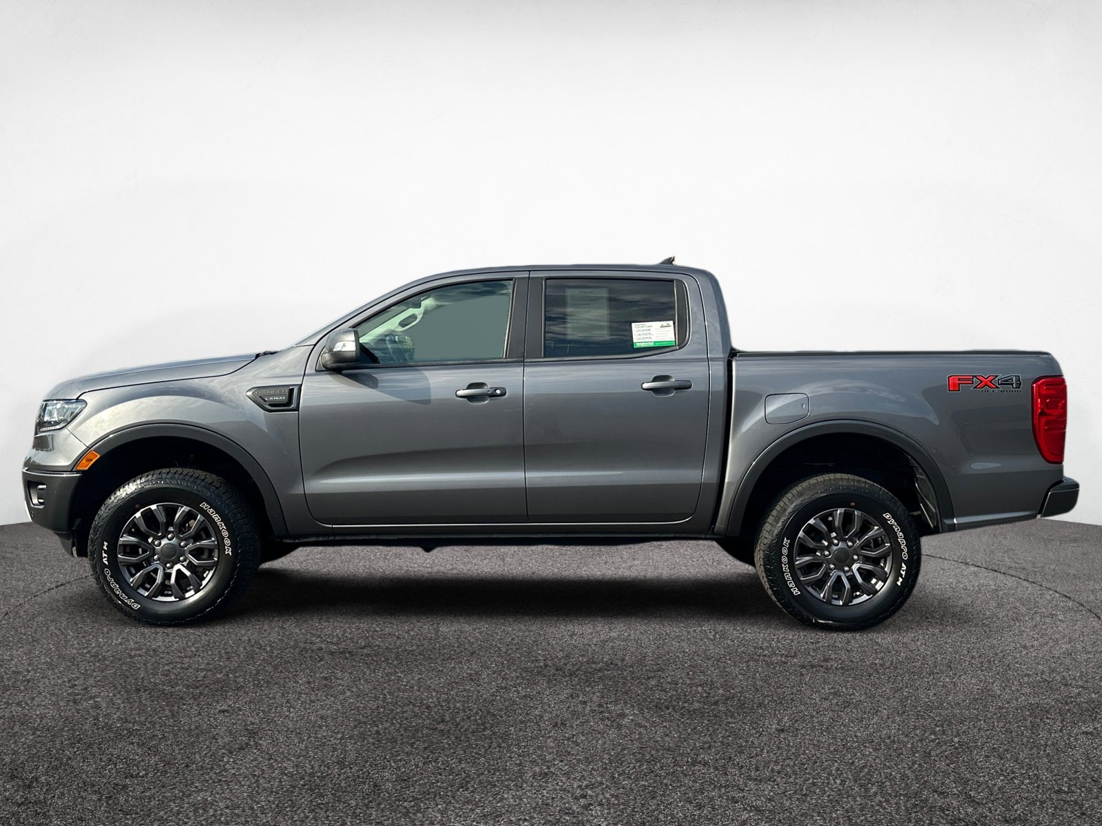2021 Ford Ranger Lariat photo 2
