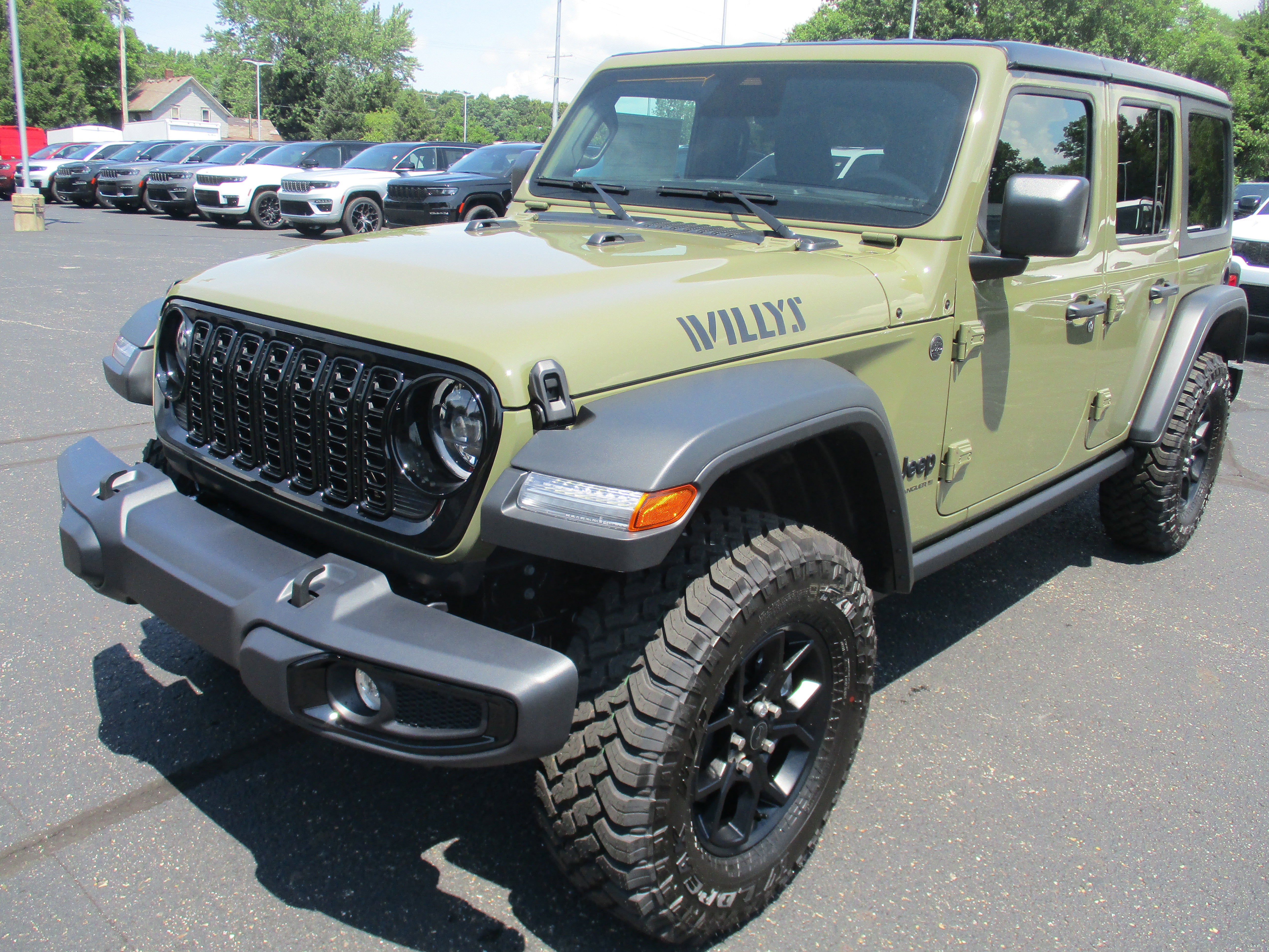 2025 Jeep Wrangler Willys photo 3