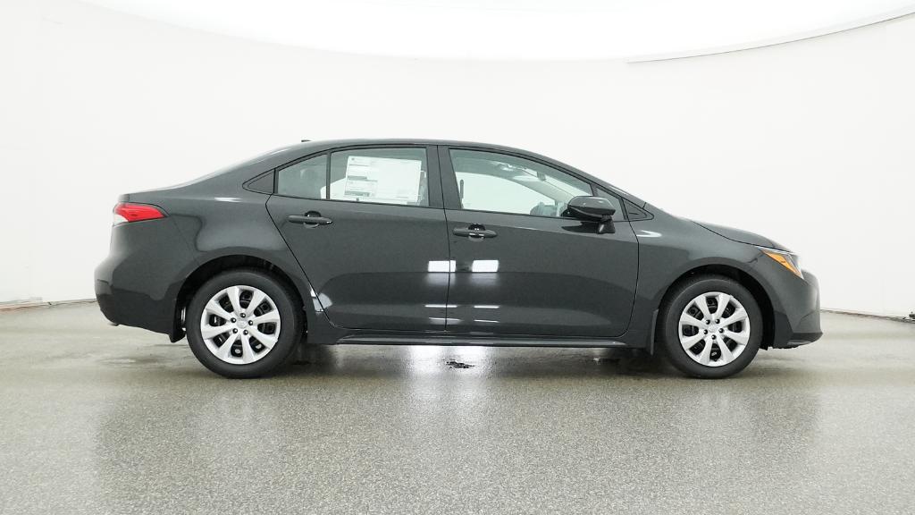 2026 Toyota Corolla LE photo 26