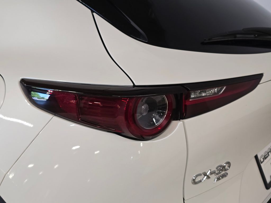 2022 Mazda CX-30 2.5 Select photo 10
