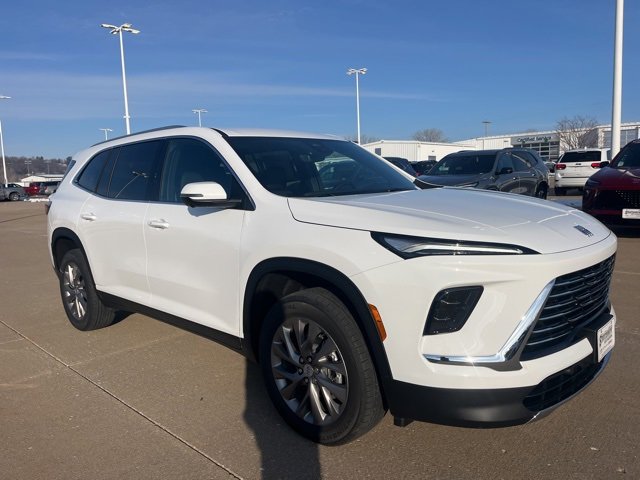 2026 Buick Enclave Preferred's photo