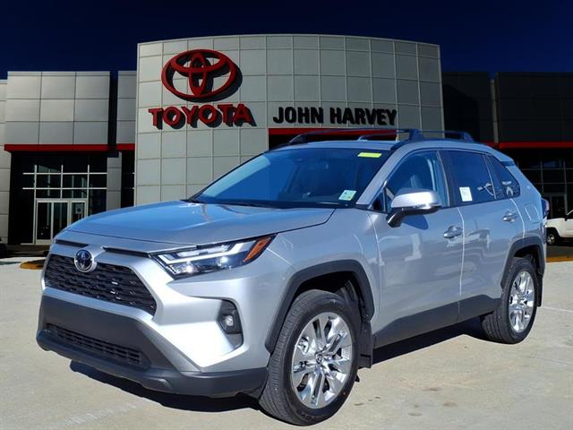 2025 Toyota RAV4 XLE Premium's photo