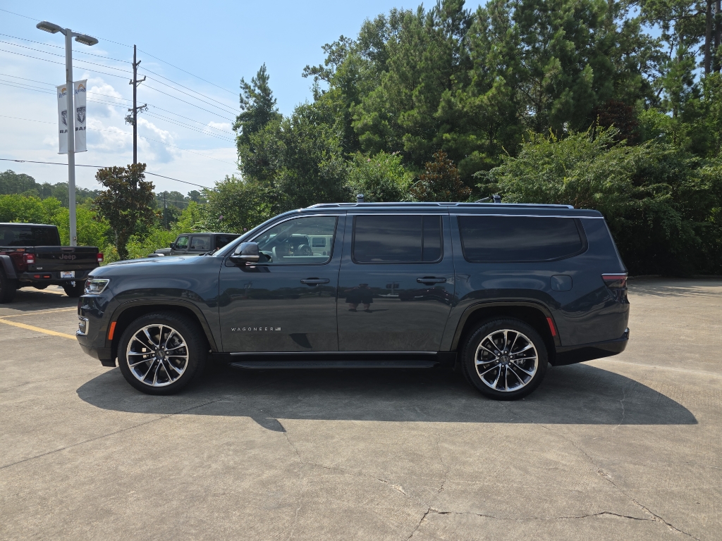 2024 Jeep Wagoneer L Series II photo 4