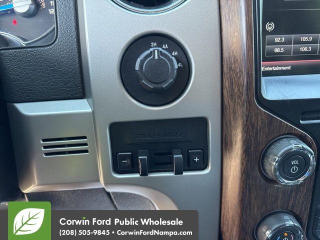 2013 Ford F-150 Lariat photo 25