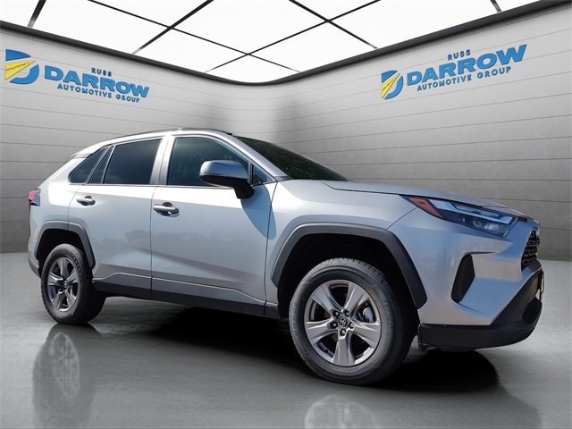 2024 Toyota RAV4 XLE photo 4