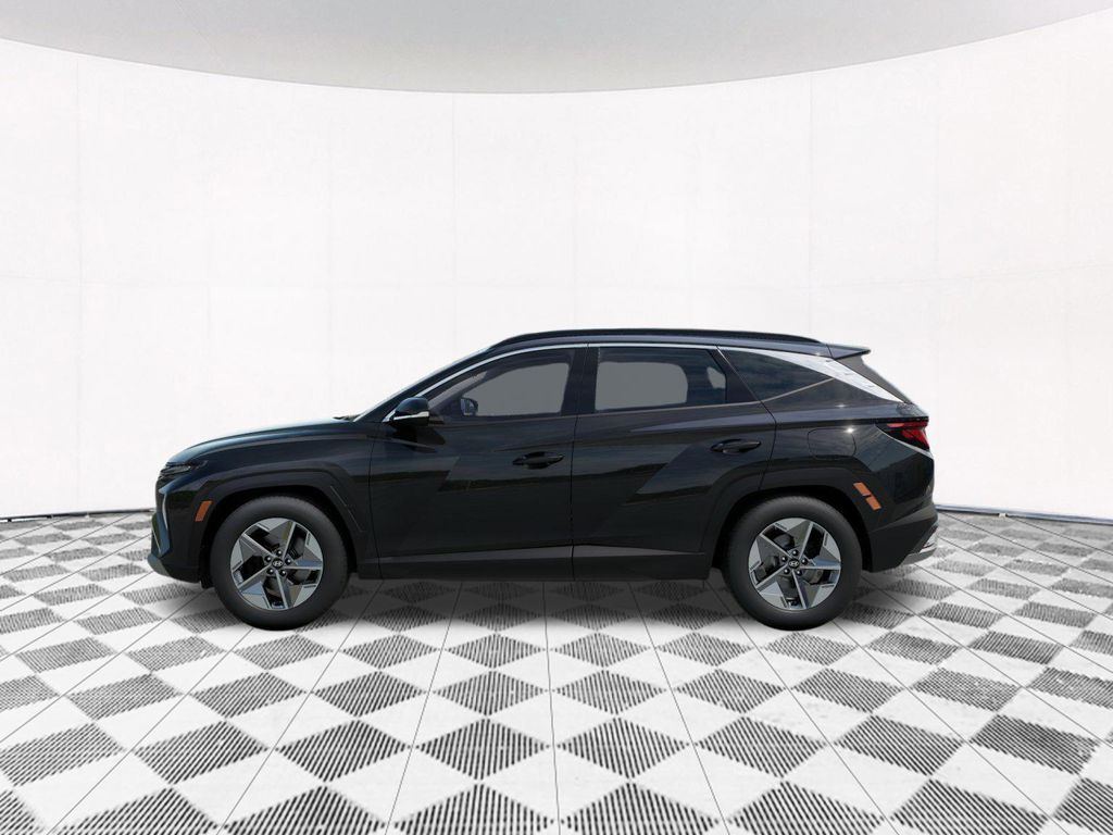 2026 Hyundai Tucson SEL photo 3