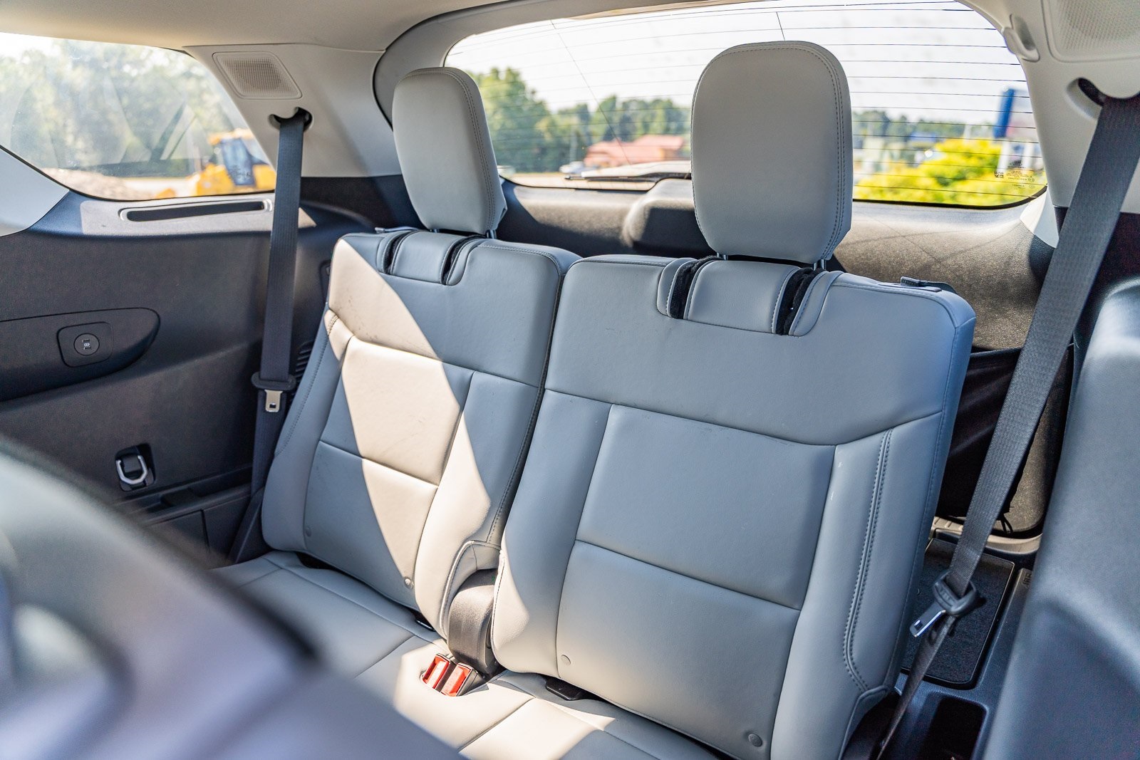 2025 Ford Explorer Platinum photo 19