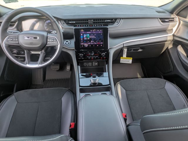 2025 Jeep Grand Cherokee Altitude X photo 22