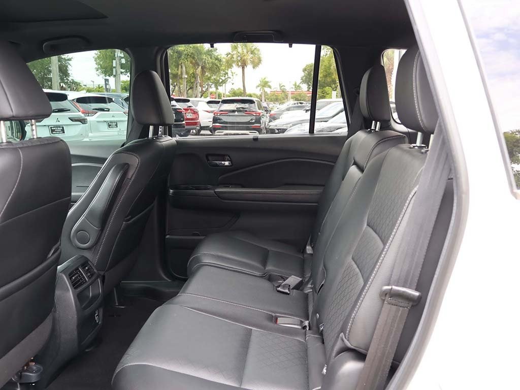 2021 Honda Passport EX-L photo 32
