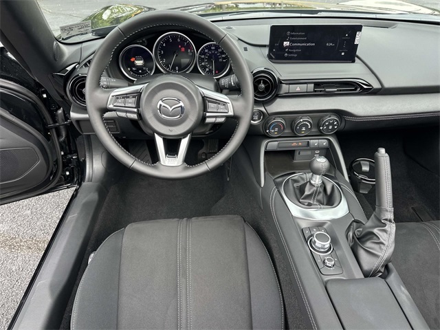 2025 Mazda MX-5 Miata Miata photo 17