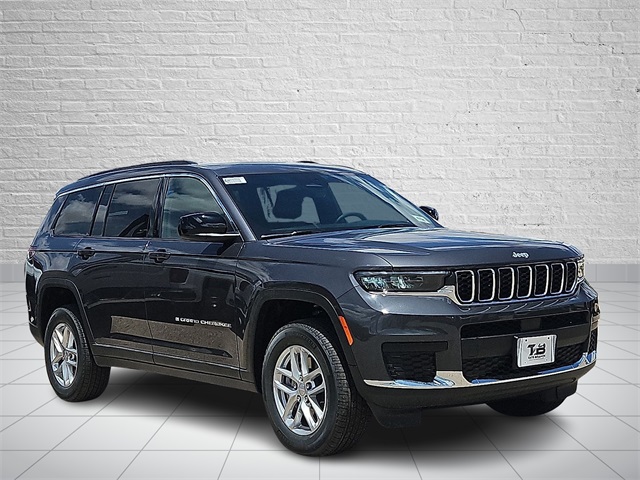 2025 Jeep Grand Cherokee Laredo photo 6
