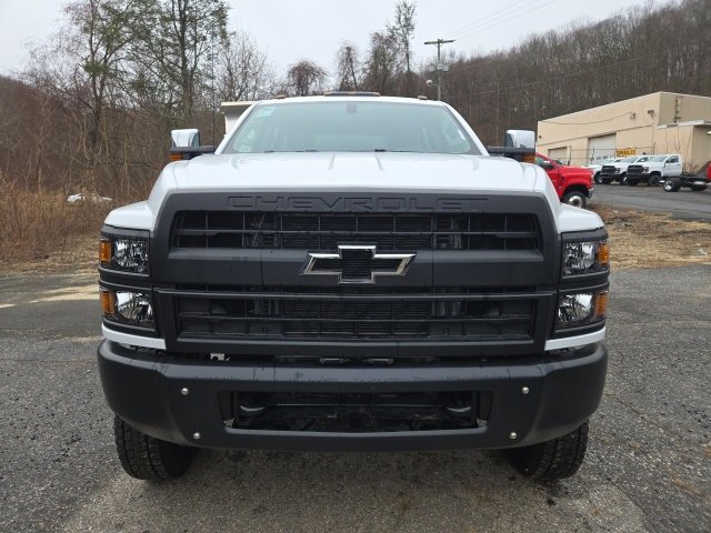 2024 Chevrolet Silverado 5500HD Work Truck photo 12