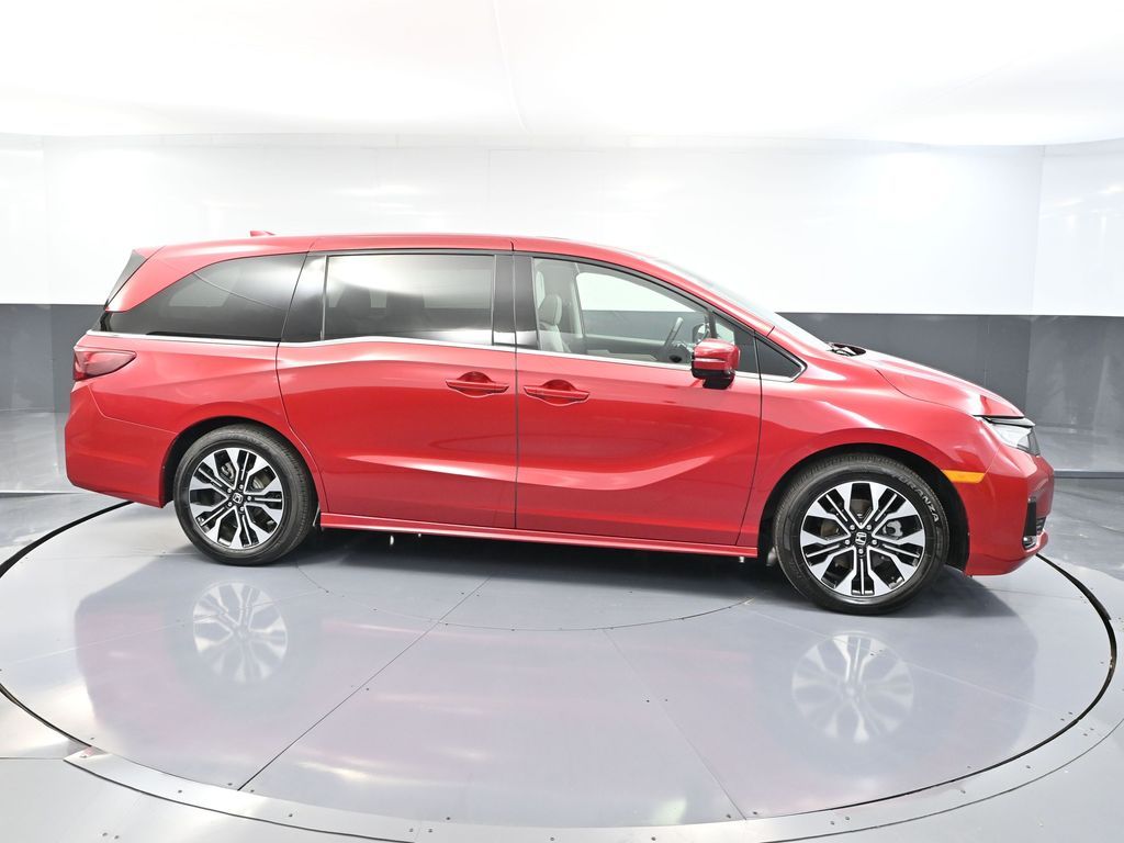 2025 Honda Odyssey Elite photo 3