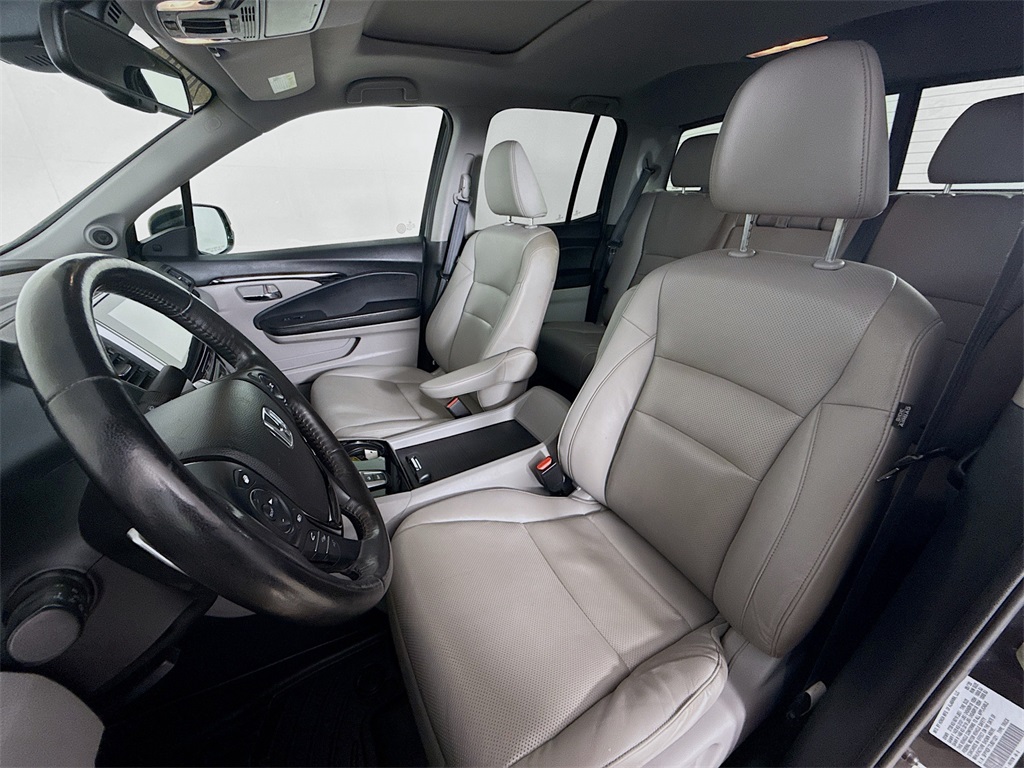 2020 Honda Ridgeline RTL-E photo 17