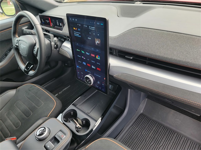 2023 Ford Mustang Mach-E GT photo 18