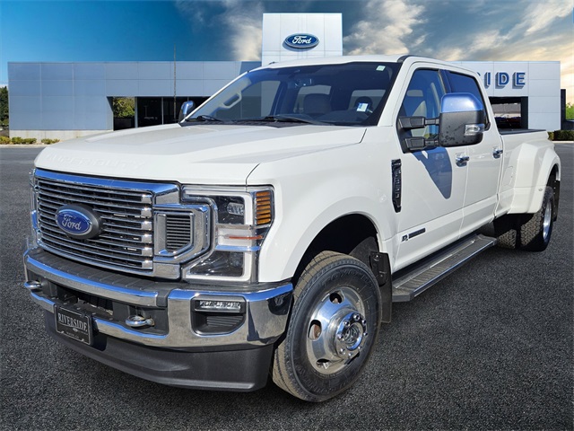 2022 Ford F-350 Lariat photo 3