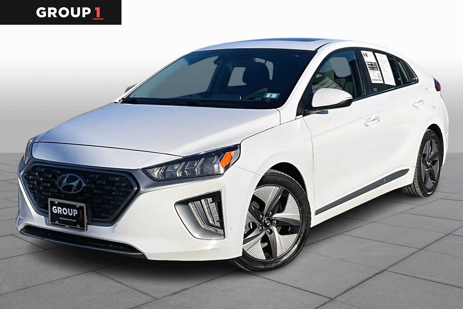 2022 Hyundai Ioniq SEL
