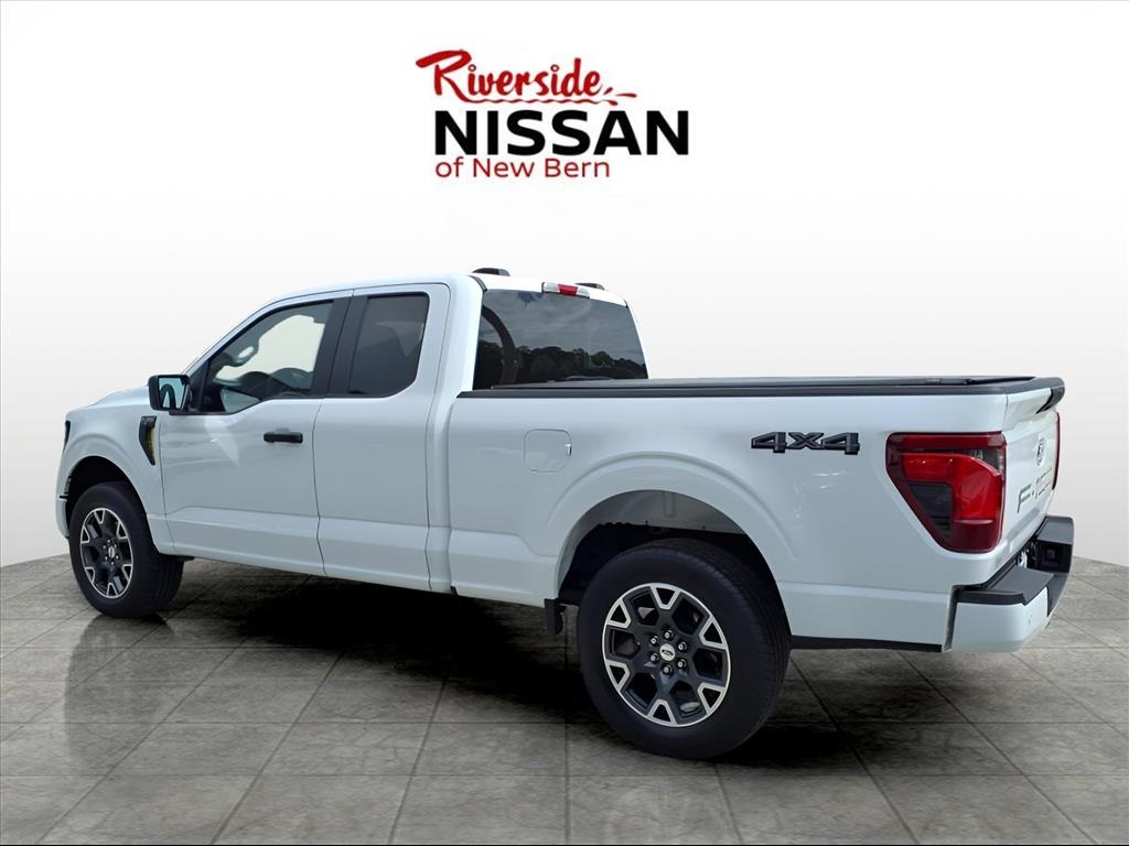 2024 Ford F-150 STX photo 4