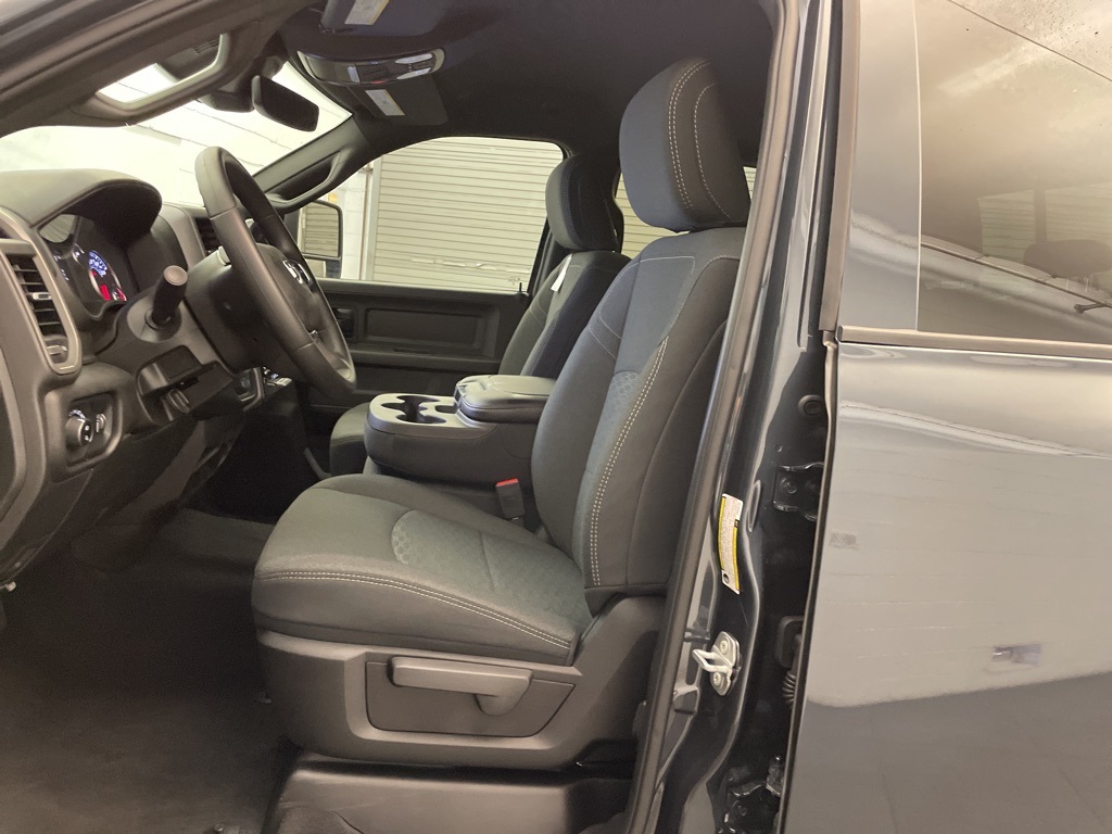 2025 Ram 2500 Tradesman photo 12