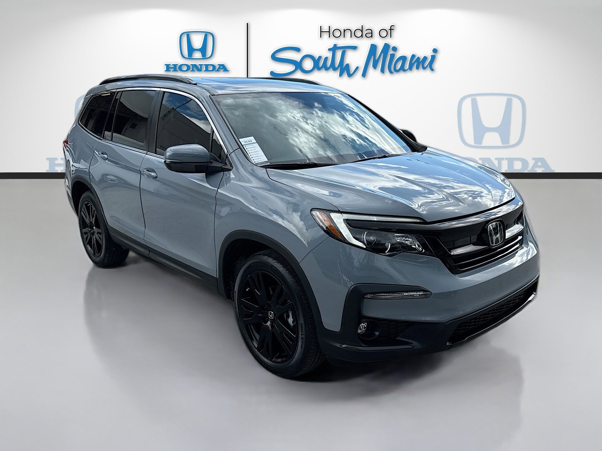 2022 Honda Pilot SE's photo