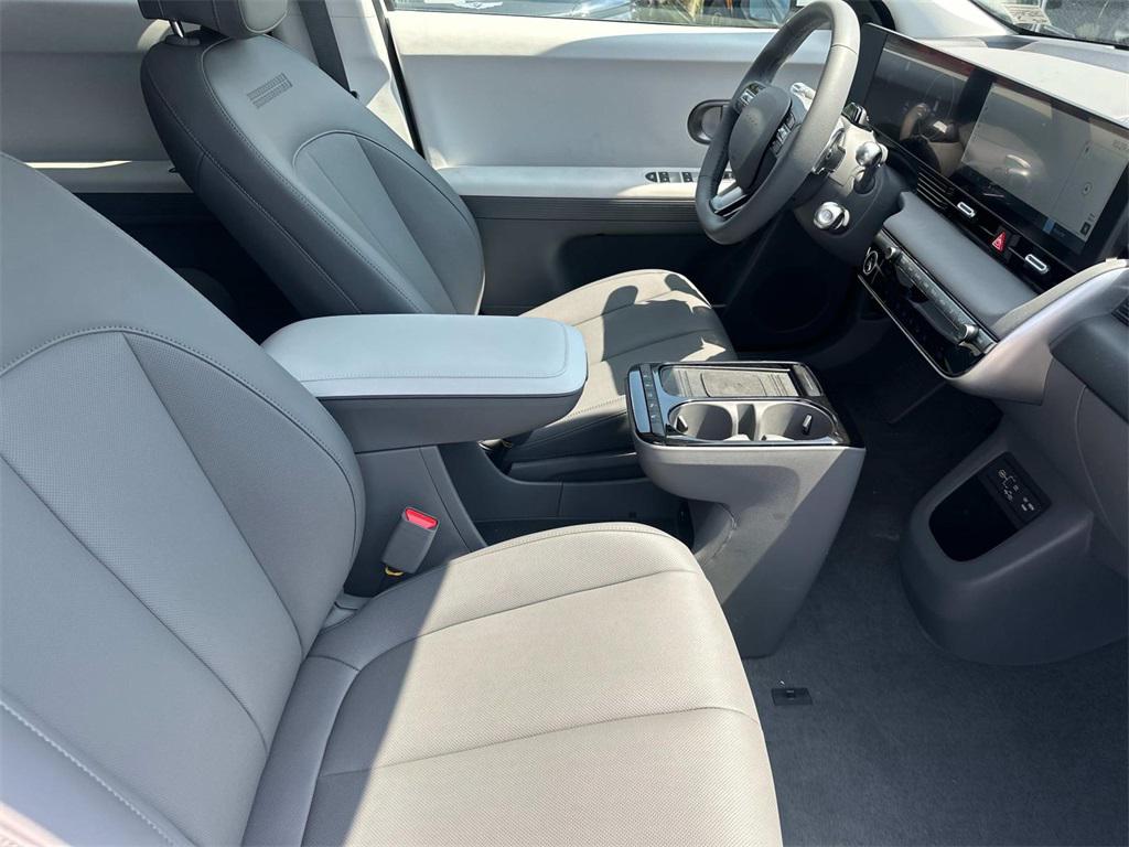 2025 Hyundai Ioniq 5 SEL photo 15