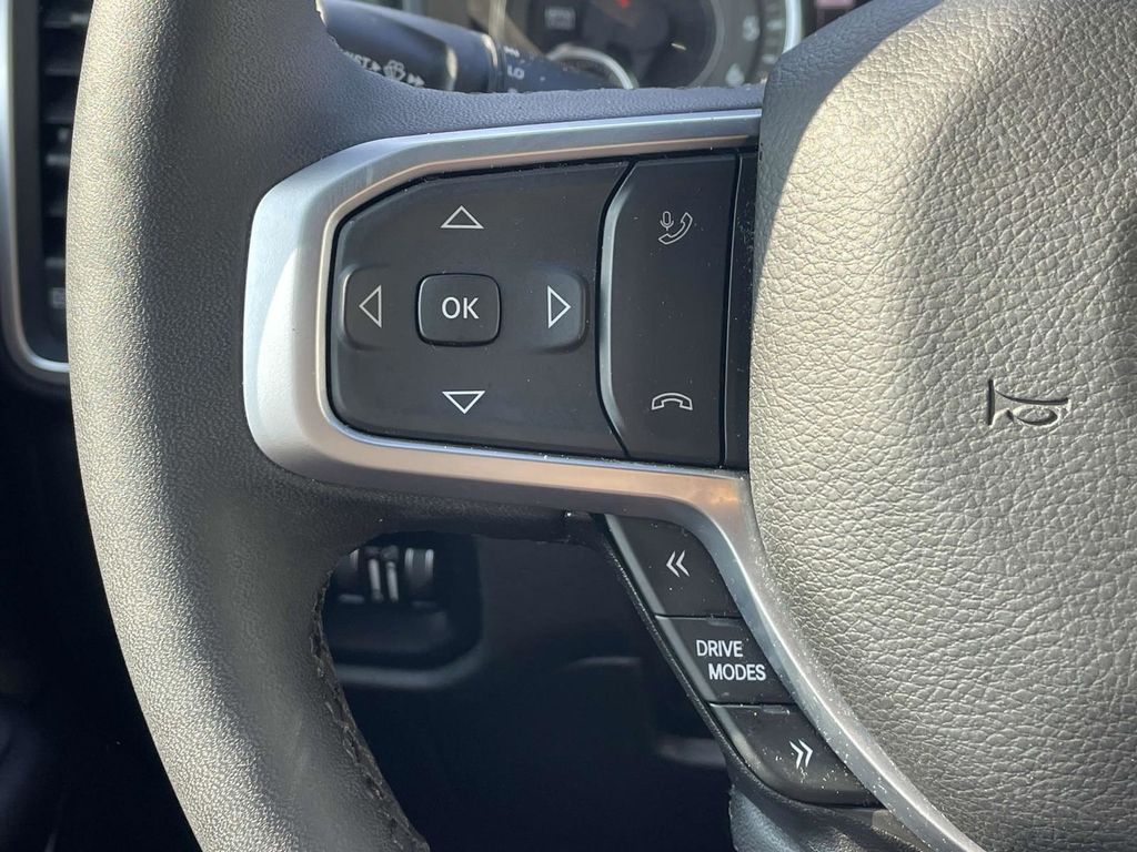 2025 Ram 1500 Big Horn Lone Star photo 29