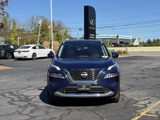 2023 Nissan Rogue Platinum photo 7