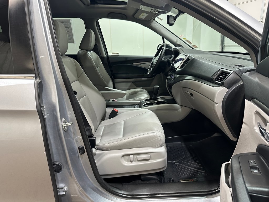 2018 Honda Pilot EX-L photo 23