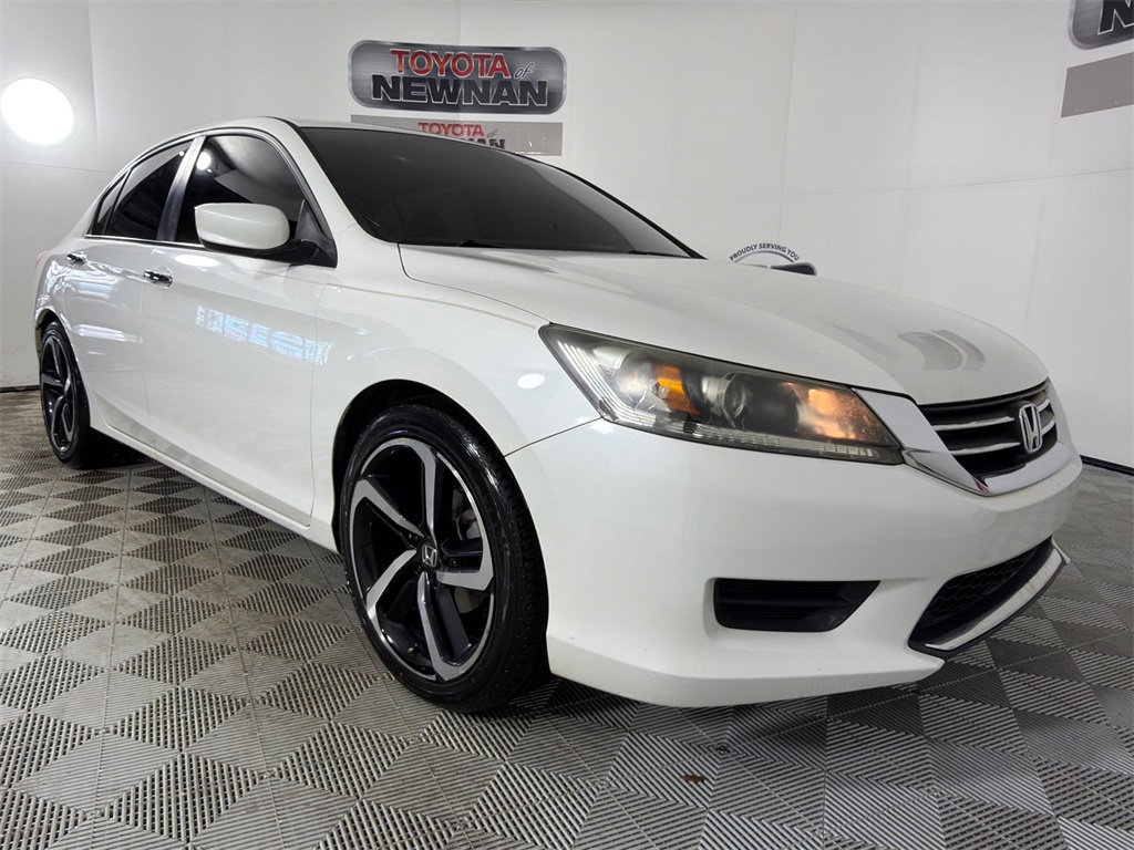 2013 Honda Accord LX's photo