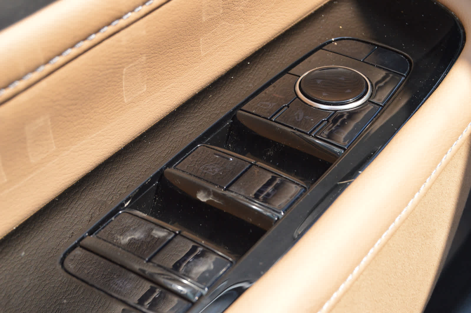 2025 Infiniti QX80 Sensory photo 15