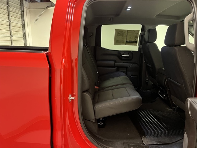 2023 Chevrolet Silverado 1500 Custom Trail Boss photo 4