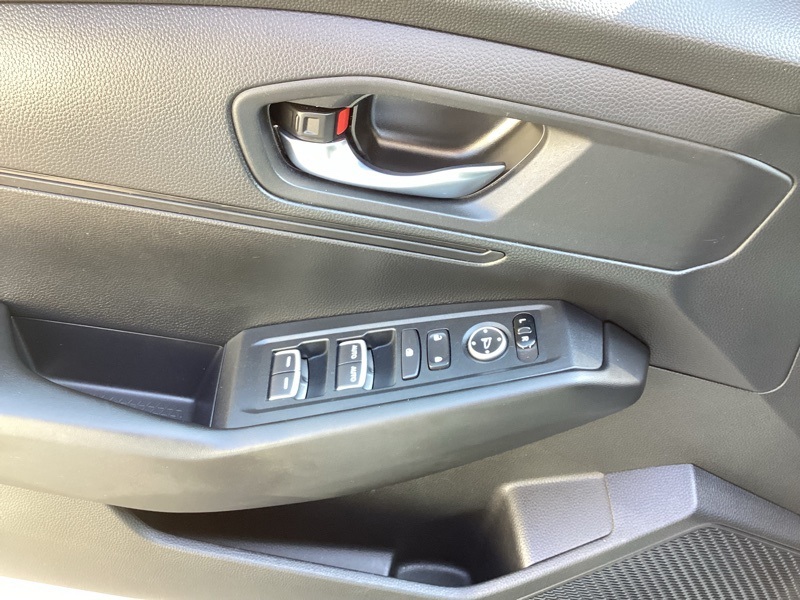 2023 Honda Accord LX photo 22