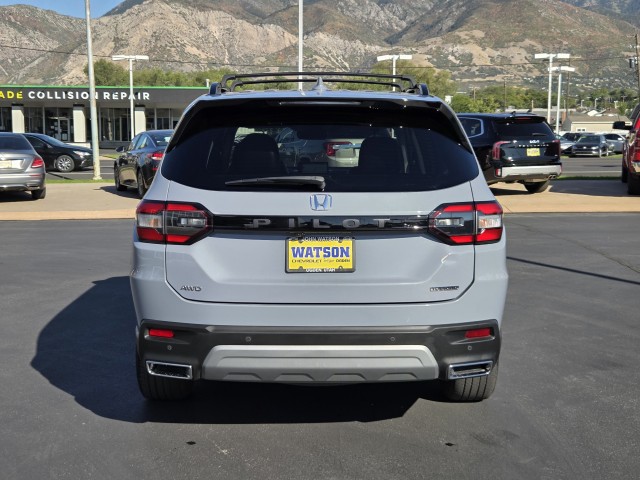 2023 Honda Pilot Touring photo 5