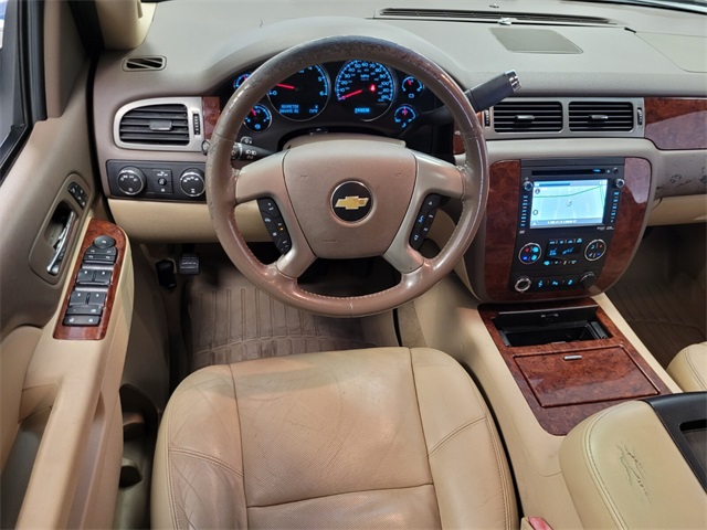 2012 Chevrolet Suburban 1500 LTZ photo 7