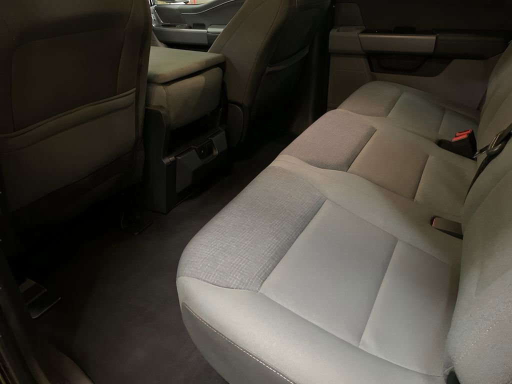 2024 Ford F-150 XLT photo 13